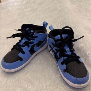Nike Jordan 1 Mid Kids University Blue 9C